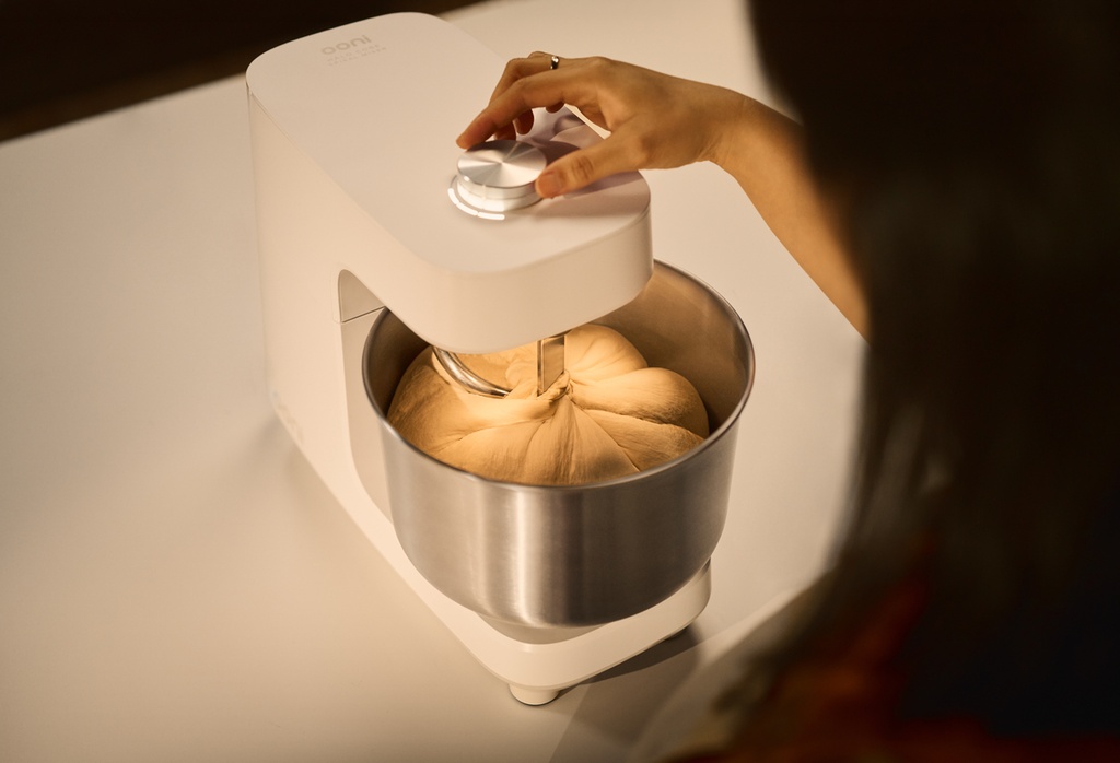 OONI - HALO CORE BLANC - ROBOT PÉTRIN À SPIRALE 300 W - CUVE 4,5 L - 41,1 × 22,5 CM - HT 31,2 CM