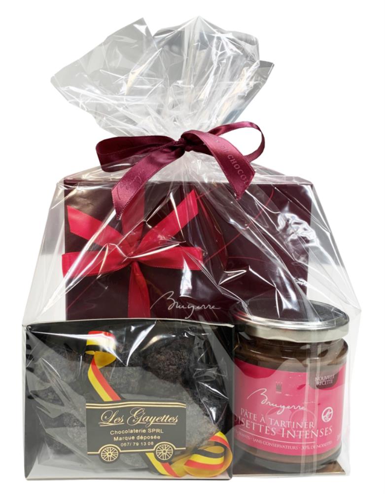 SACHET CELLO AVEC SOUFLET N°3 AVEC CARTON OR RECT. 240X100 HT 550MM  50 PCES