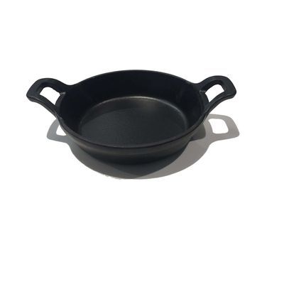 BAUMALU ROUND CAST IRON GRATIN DISH MATTE BLACK 20.5CM