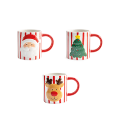 KERSTFAMILIE MOK MET RODE OOR 3 ASSORTI DIAM. 8,5 CM H 9,5 CM