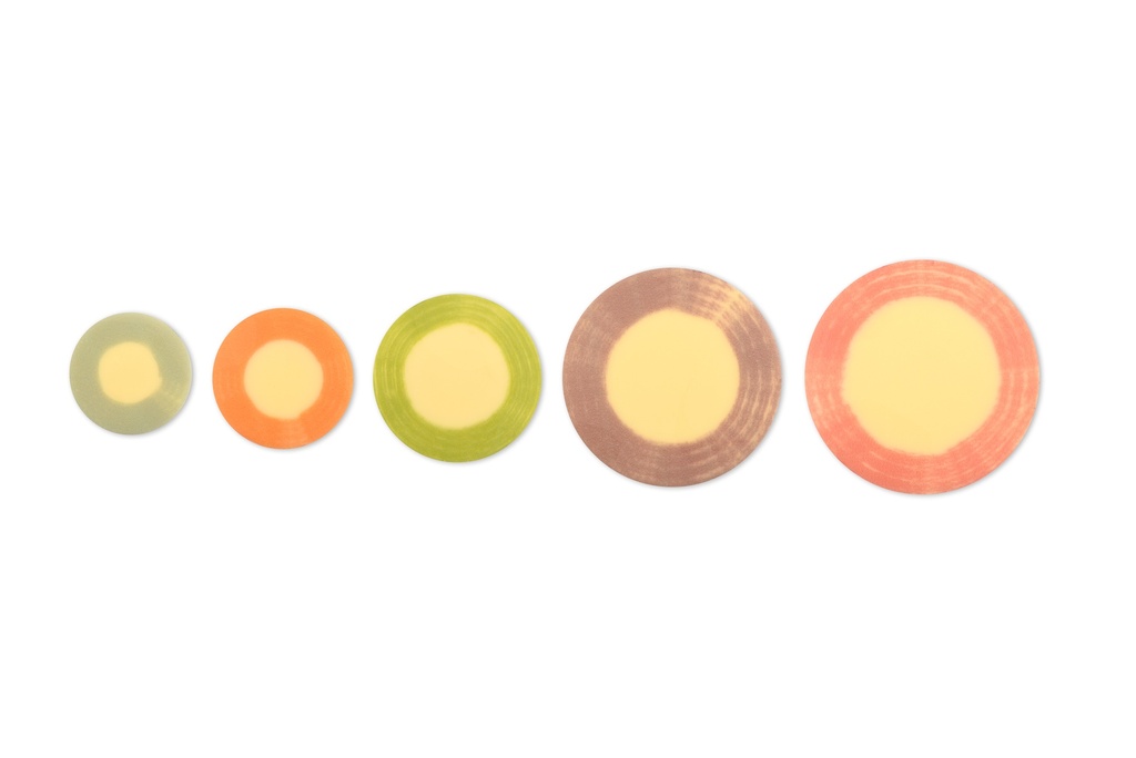 COLOURED ROUND ASSORTMENT 5 ASSORTMENTS - WHITE CHOCOLATE - Ø2.5 - 5CM - 150PCS