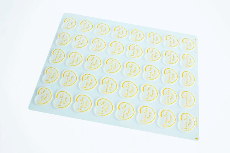 061366 PCB BLISTERS COEURS BONNE FÊTE MAMAN SOIT 80 EMPREINTES 4,8X4,5 CM 2PCES ***S/CD***
