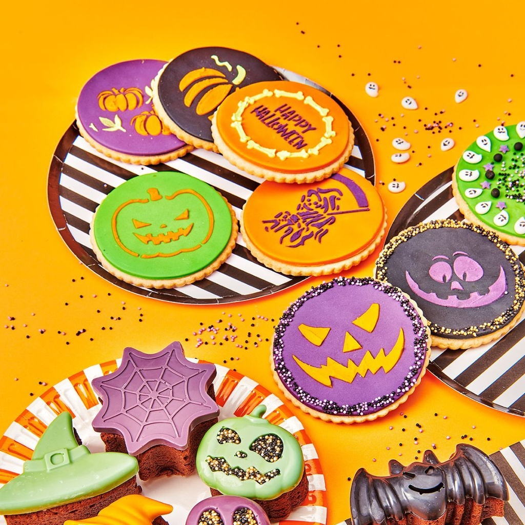 WILTON - POCHOIR HALLOWEEN POUR BISCUIT - Ø 8,5CM - 20 PCS