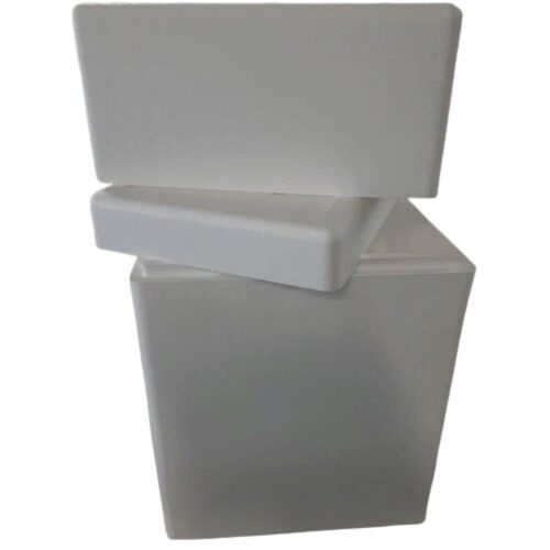 POLYSTYREEN ISO-BOX MET DEKSEL - BUITENAFMETINGEN 41 x 31 CM H 51 CM - BINNENAFMETINGEN 35 x 25 CM H 45 CM