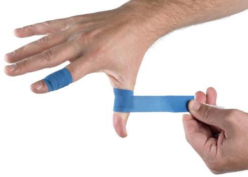 DETECTAPLAST BLUE ELASTIC BANDAGES 18X2CM BOX OF 100 PCES