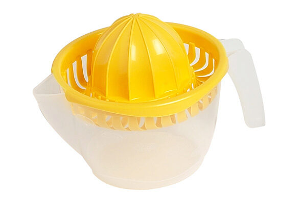 HEGA HOGAR FRUIT PRESS PLASTIC BOWL. 0.8L COLOURED