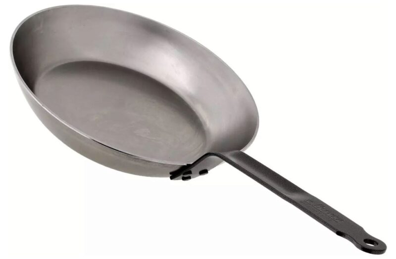 DE BUYER INDUCTION CARBON STEEL PAN 26 CM COUPE LYON.