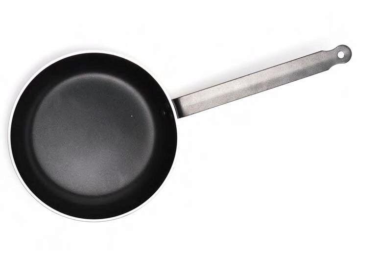 COMAS USSON ALU PAN 24CM 3 LAGEN INDUCTIE - 3MM