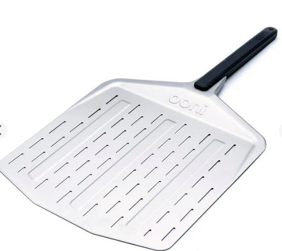 OONI PIZZA-PLANK ALU 35CM GEPERFOREERD- DIM 70X35.6XH3CM