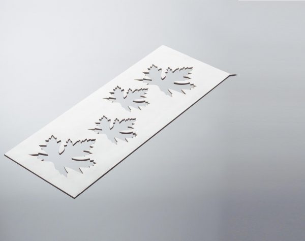 010715 PCB CHABLON POUR FEUILLE D ÉRABLE 4 EMPREINTES 2 DESIGNS 1PCE ***S/CD***