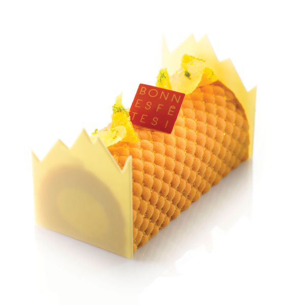 060156 PCB FEUILLES STRUCTURE PETIT MATELASSÉ 52,7X17,7 CM 10PCES ***S/CD***