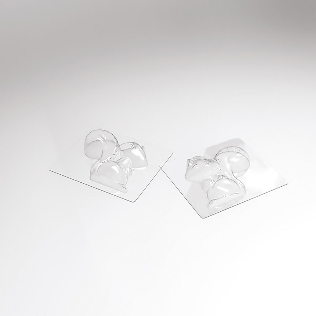 070427 PCB MOULES ECUREUIL SCRAT POUR 4 PIÈCES 13,4X12,5 CM P.7,5 CM 8PCES ***S/CD***