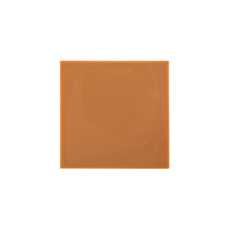 15645 MINI VIERKANT LOG KARAMEL 5X5CM 105PCES ***OP/ORDER***