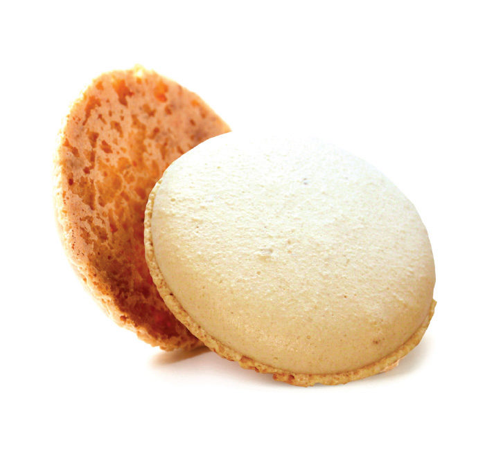 PIDY GROTE VANILLE MACARON Ø6,9CM 64 STUKS KLAAR OM TE VULLEN