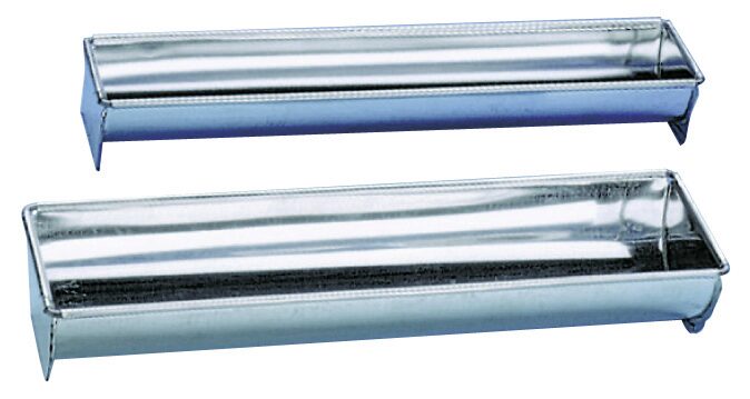 TINPLATE LOG MOLD WITH STRAIGHT EDGES, 50 X 8 CM, HEIGHT 5.5 CM