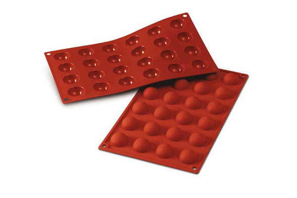 SILIKOMART SF006 VORM 24 HALVE BOLLEN Ø30 H 15MM 10ML ANTI-AANBAK GN1/3 -50° TOT 250°