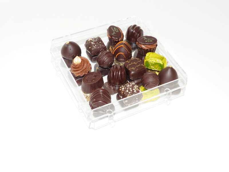 +PLATEAU PRALINES PLEXI 17X17 TRANSPARENT SUPERPOSAEP3MM-HT25MM