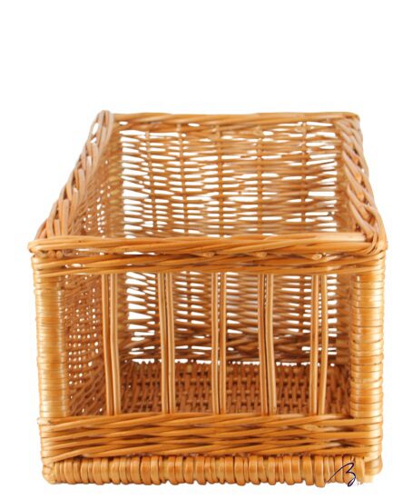 RIETEN MAND MET GEWEER 28X40CM H/AV 16C H/AR 27CM