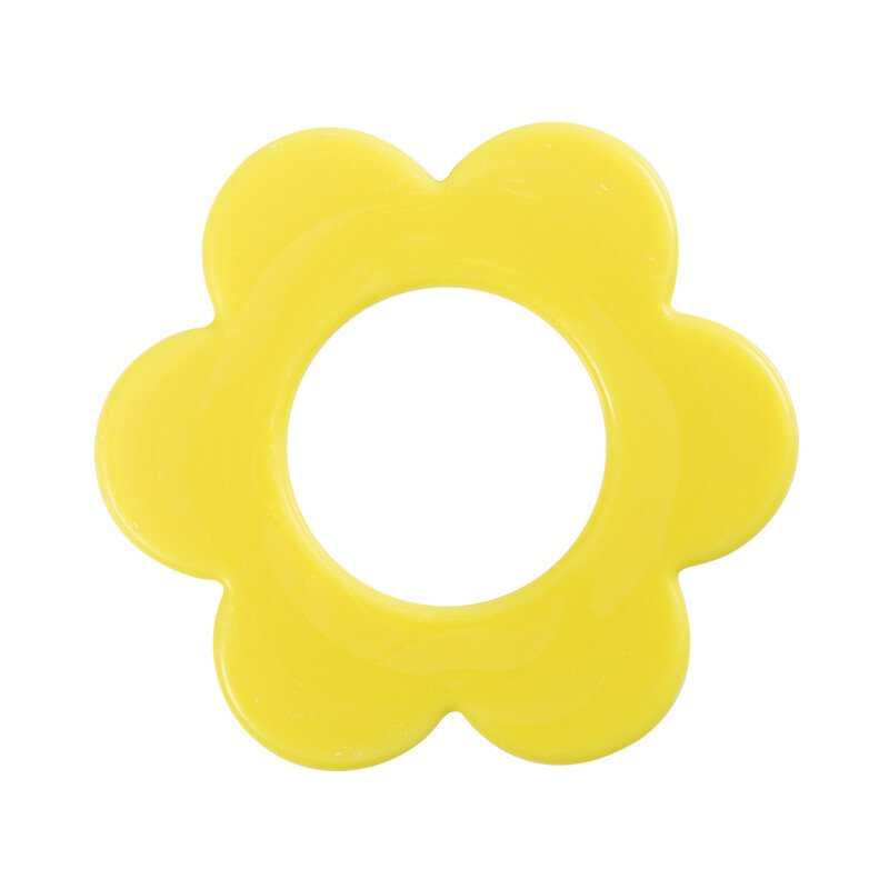 2032545 YELLOW FLOWER OPEN 6.7CM 40PCS ***S/CDE***