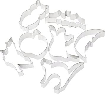 IBILI SET 7 HALLOWEEN TIN CUTTERS