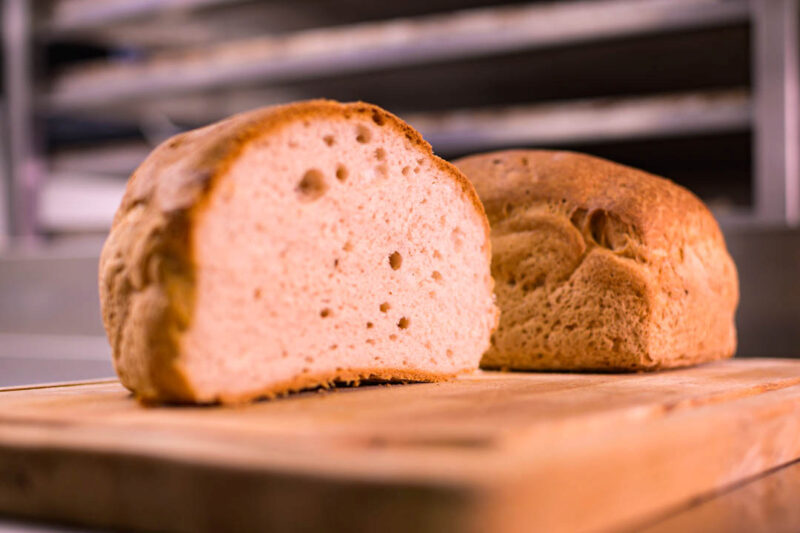 GLUTENVRIJ WITTE BROOD GESNEDEN 5 X 300GR = DOOS