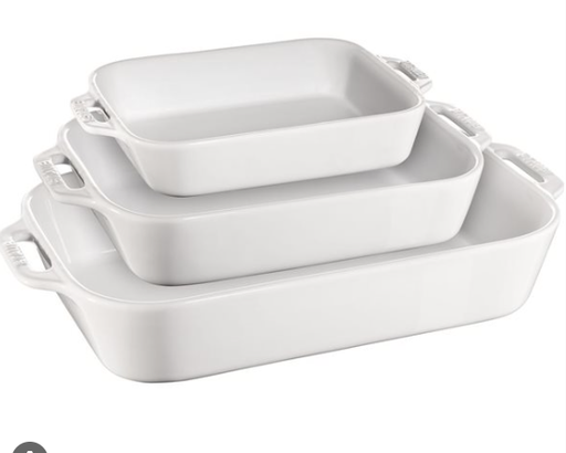 [00073924] STAUB SET VAN 3 WITTE KERAMIEKEN SCHAALTJES (20x16-27x20-34x24cm) 