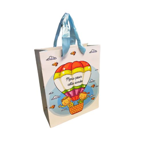 [61700534] SAC SCOLAIRE MONTGOLFIERE "MERCI POUR CETTE ANNEE" 18X8XH22CM FOST+ INCLUS