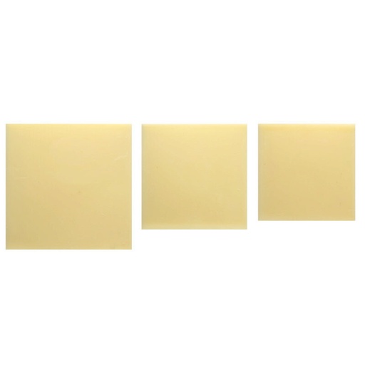 [08063224] 1034937 PLAQUETTE CARRÉE DE DIFFÉRENTES TAILLES EN CHOCOLAT BLANC  140 PCES ***S/CDE***