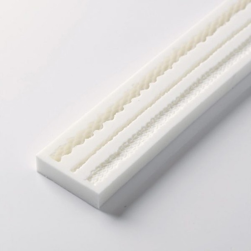 [08056215] 009908 PCB MOULE SILICONE LES CORDELETTES 3 DESIGNS 50 CM 1PCE ***S/CD***