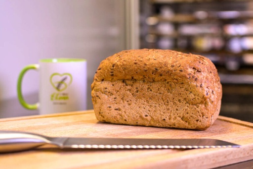 [02020961] GLUTENVRIJ MULTIGRANEN BROOD GESNEDEN 5 X 300GR = DOOS