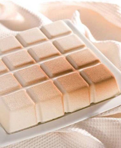 [51657652] *FF* FM-00497 FLEXIPAN® ORIGINE TABLETTE 21X21CM H4,5CM VOL 150CL