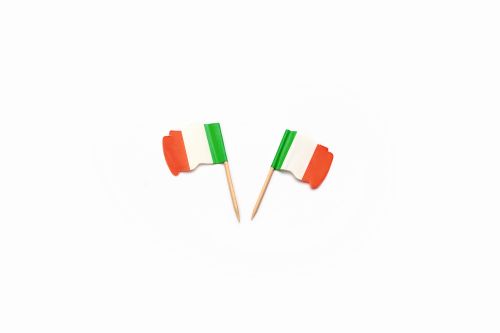 [53522238] PIQUE AVEC DRAPEAUX ITALIEN FLOTTANT 500 PCES