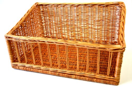 [50626038] RIETEN PISTOLETMAND 58X40 BOVENKANT H16CM ACHTERKANT H27CM=STUK